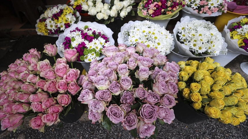 Karahallı Çiçekci